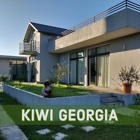 Kiwi Georgia Villa Kobuleti Eksteriør bilde