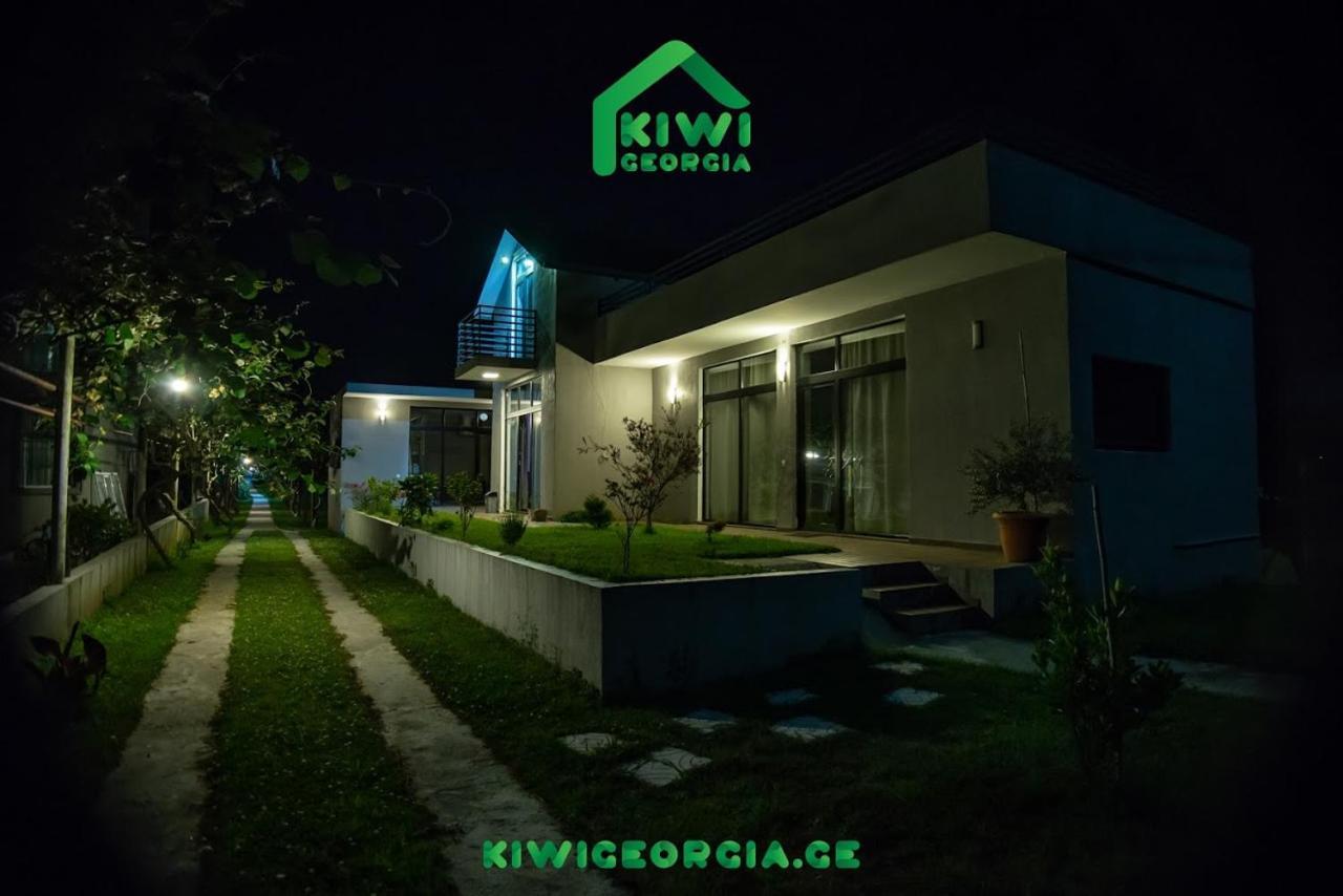 Kiwi Georgia Villa Kobuleti Eksteriør bilde
