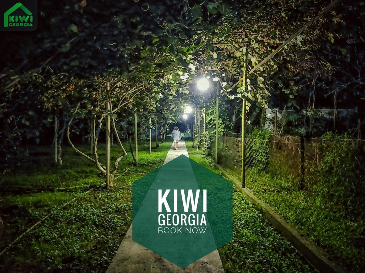 Kiwi Georgia Villa Kobuleti Eksteriør bilde
