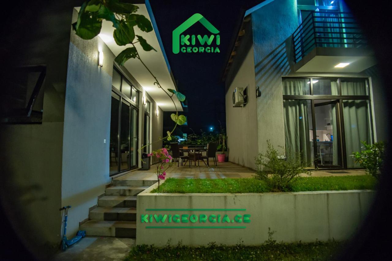 Kiwi Georgia Villa Kobuleti Eksteriør bilde